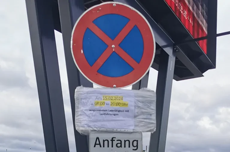 Halteverbot und Parken beim Umzug – das müssen Sie beachten