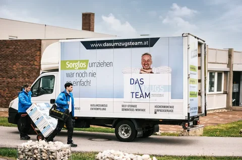 Ein Umzugswagen von "Das Umzugsteam"