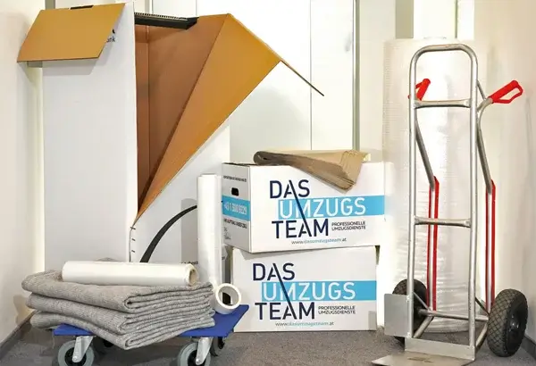 Umzug Zusatzleistungen: Verpackungsmaterial und Umzugskartons